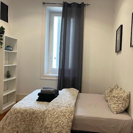 Embassy Arriaga Private Elegance Rooms In Stylish Shared Apartment Lisboa Kültér fotó