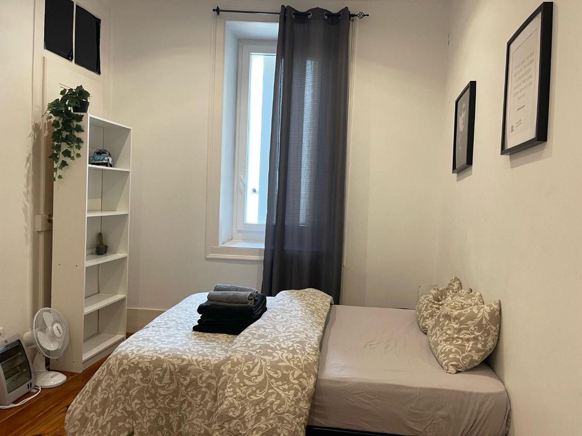 Embassy Arriaga Private Elegance Rooms In Stylish Shared Apartment Lisboa Kültér fotó