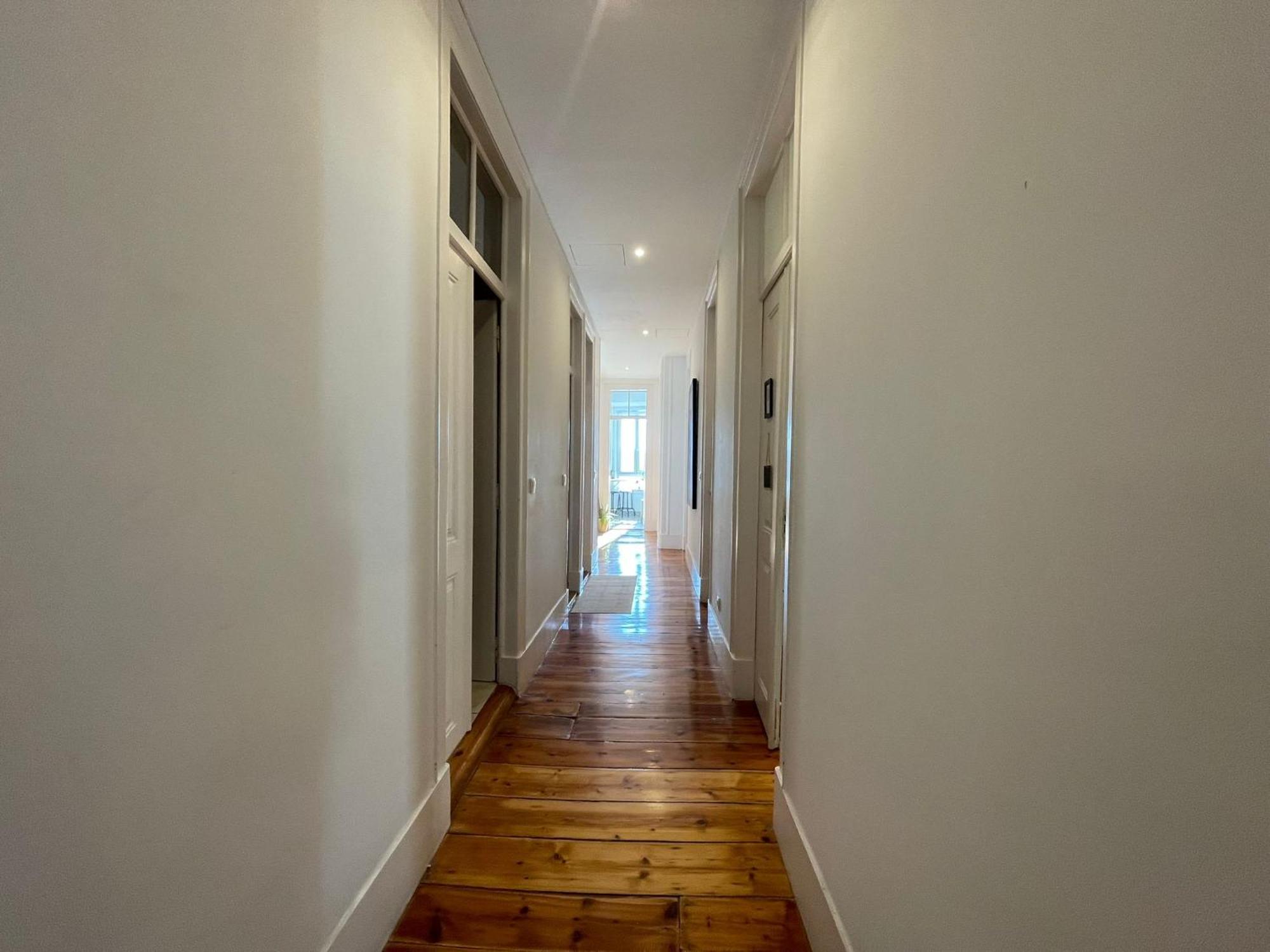 Embassy Arriaga Private Elegance Rooms In Stylish Shared Apartment Lisboa Kültér fotó