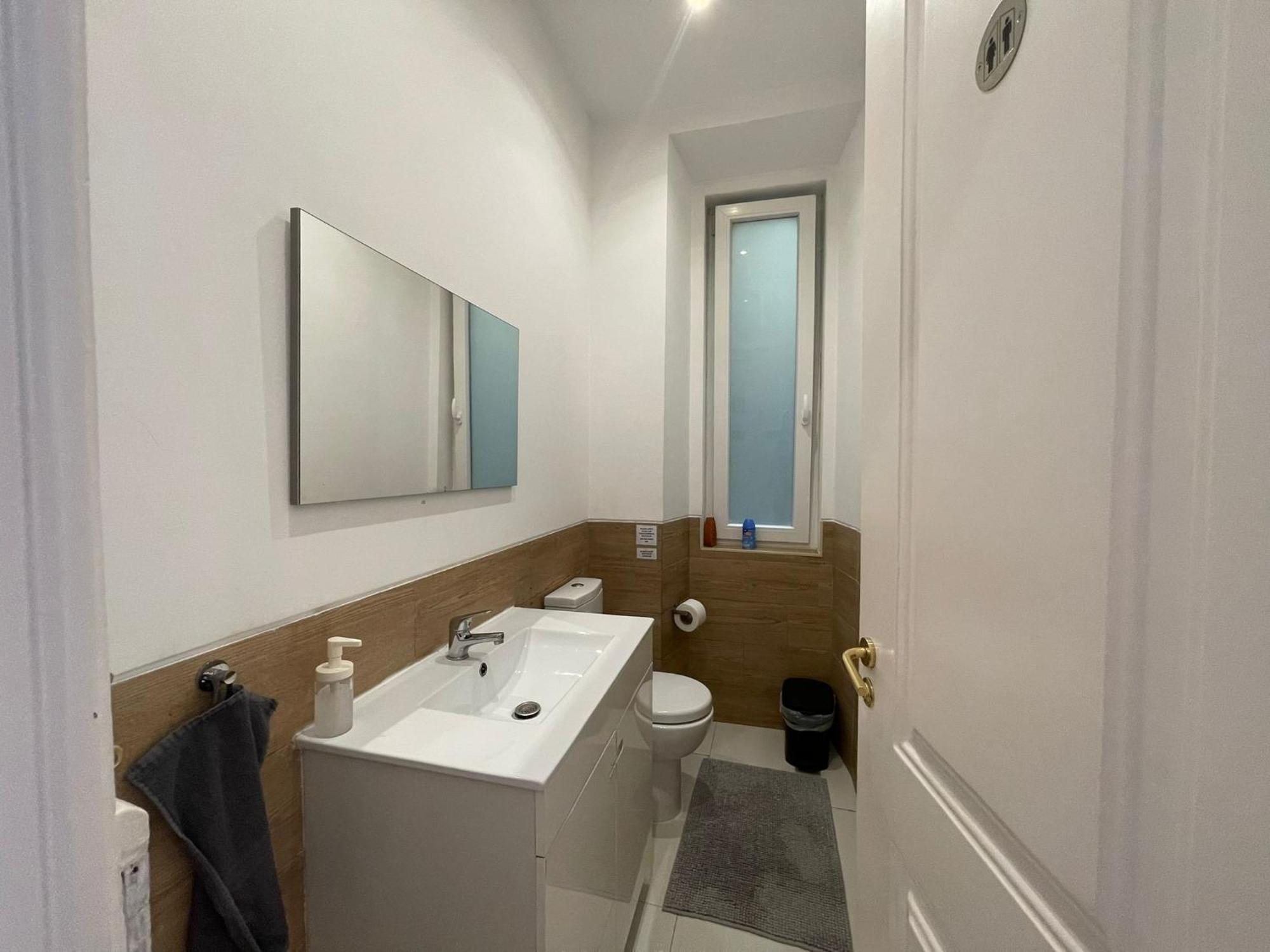 Embassy Arriaga Private Elegance Rooms In Stylish Shared Apartment Lisboa Kültér fotó
